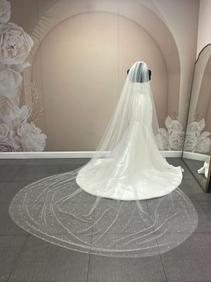 V727X-2 – Maritzas Bridal Veils Inc